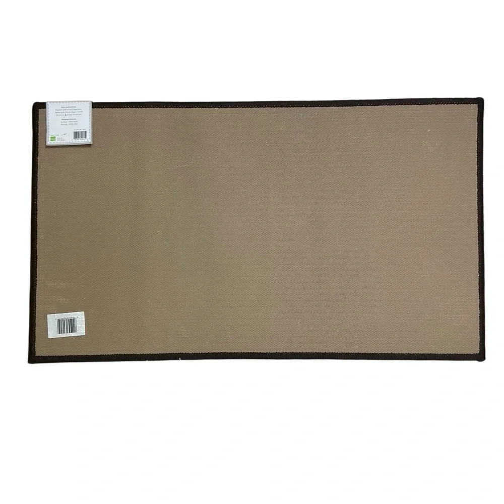 Apache Mills Rooster Café Accent Rug Made in Egypt Rectangle 17 x 30 in